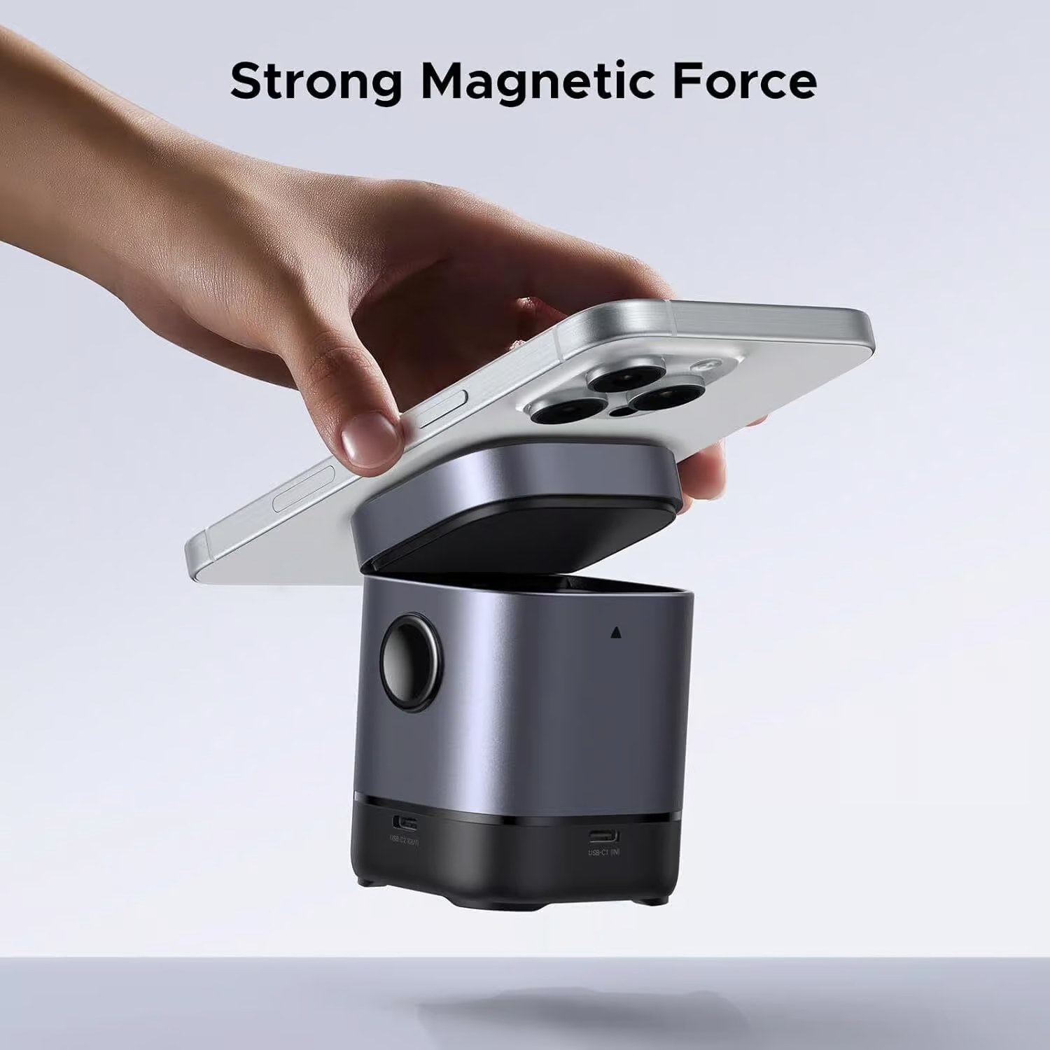 UGREEN Uno Qi2 Wireless Charger Diseño Robótico