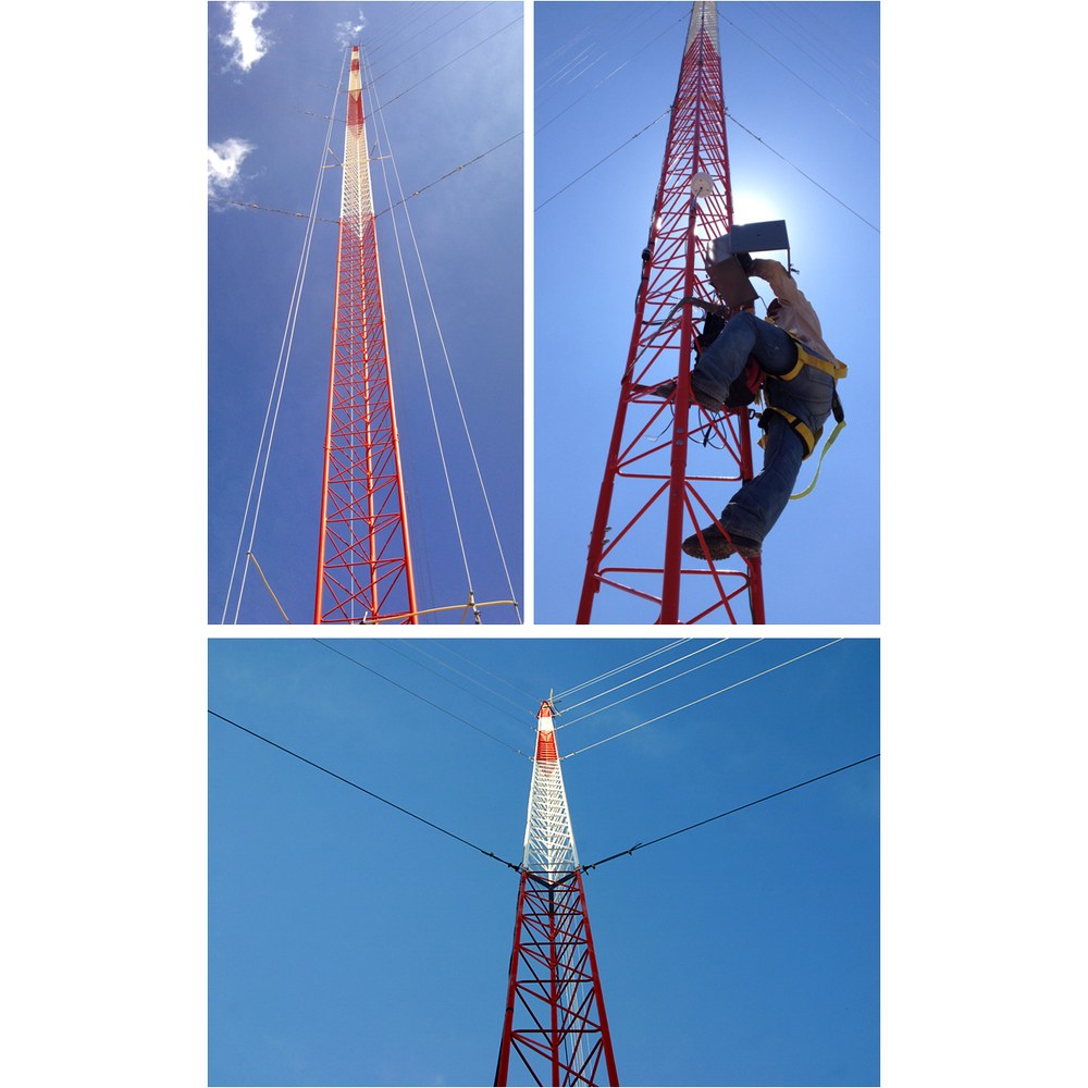 Instalación de torre arriostrada